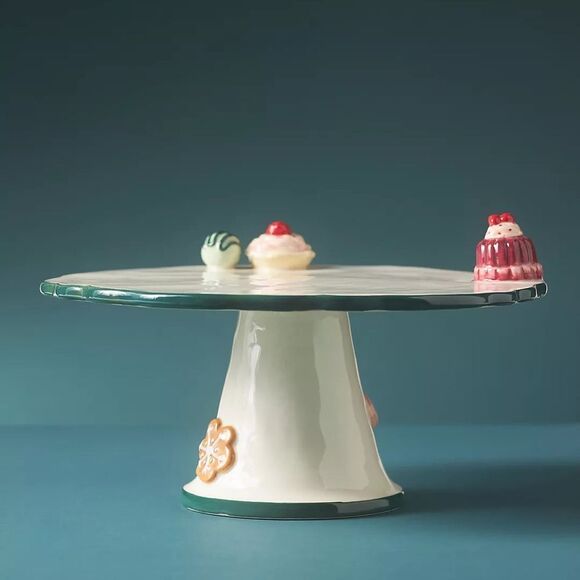❤️ Holifaye Cake Stand - The most adorable cake stand ever! - Picture 1 of 5